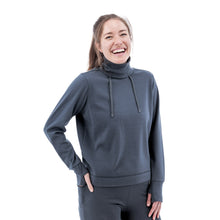 W Dogwalker (Fleece Pullover) Top