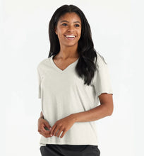 Bamboo Heritage V-Neck Tee W's