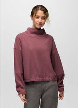 Olivia LS