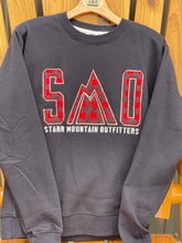 Embroidered Essential Fleece Crew