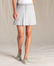 SELEENA SKORT